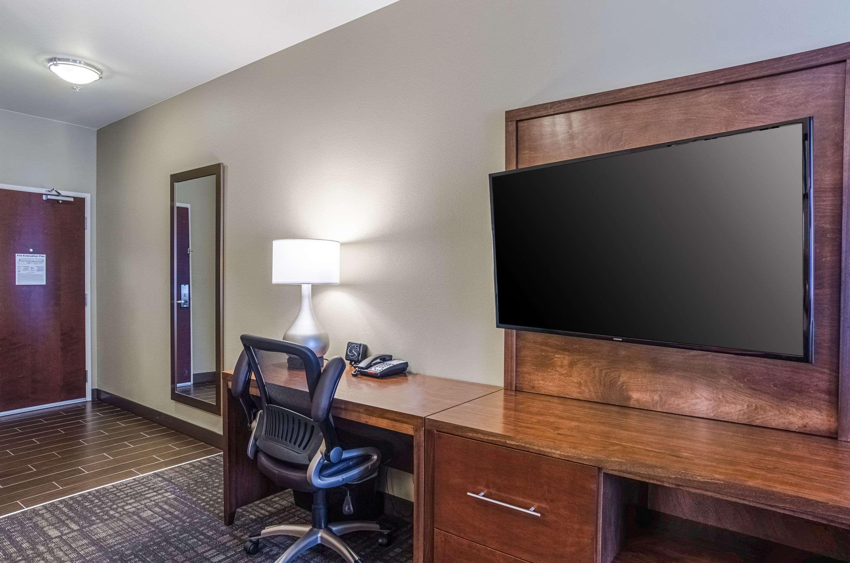 Comfort Suites Loveland Exterior foto