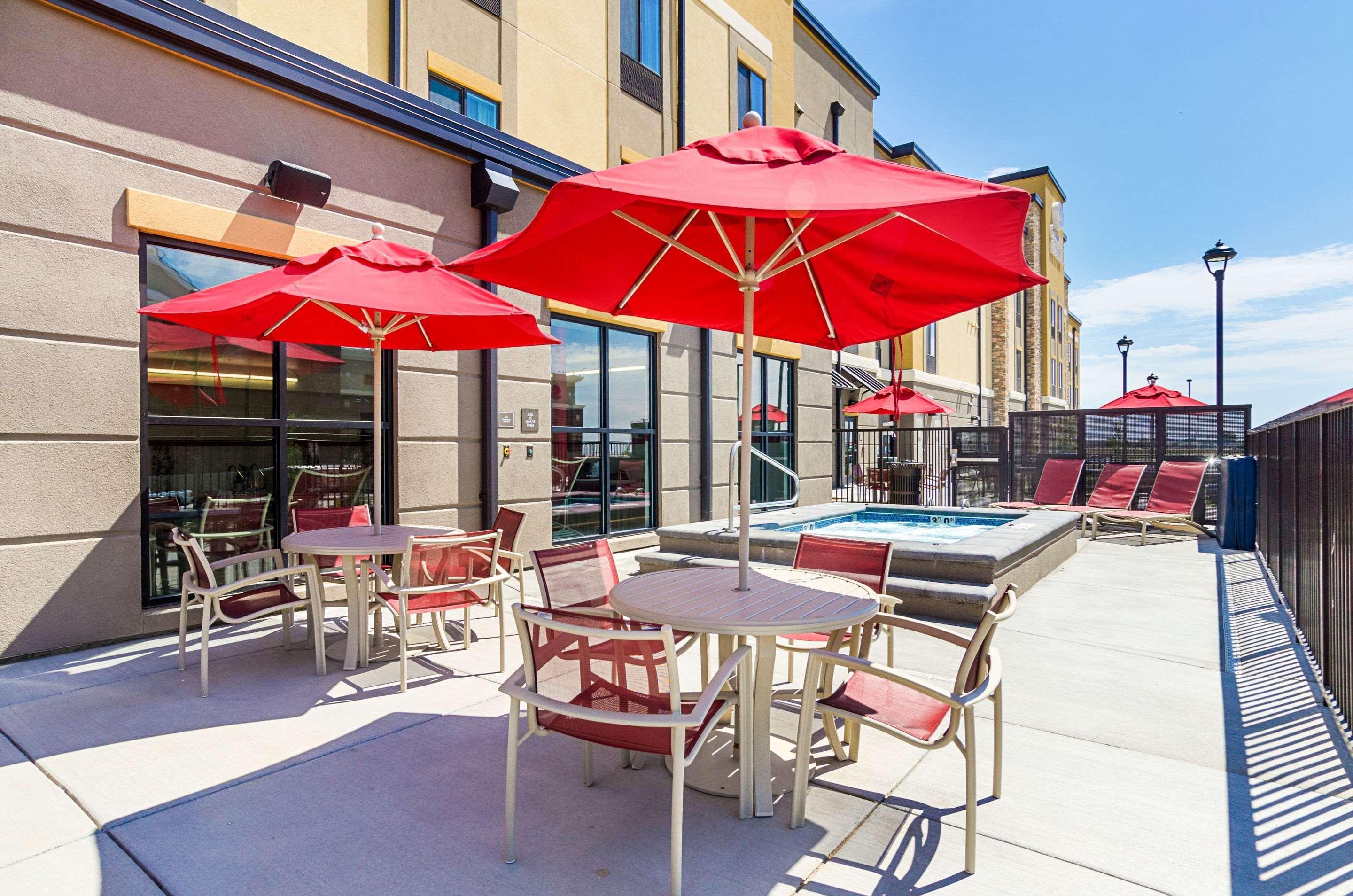 Comfort Suites Loveland Exterior foto