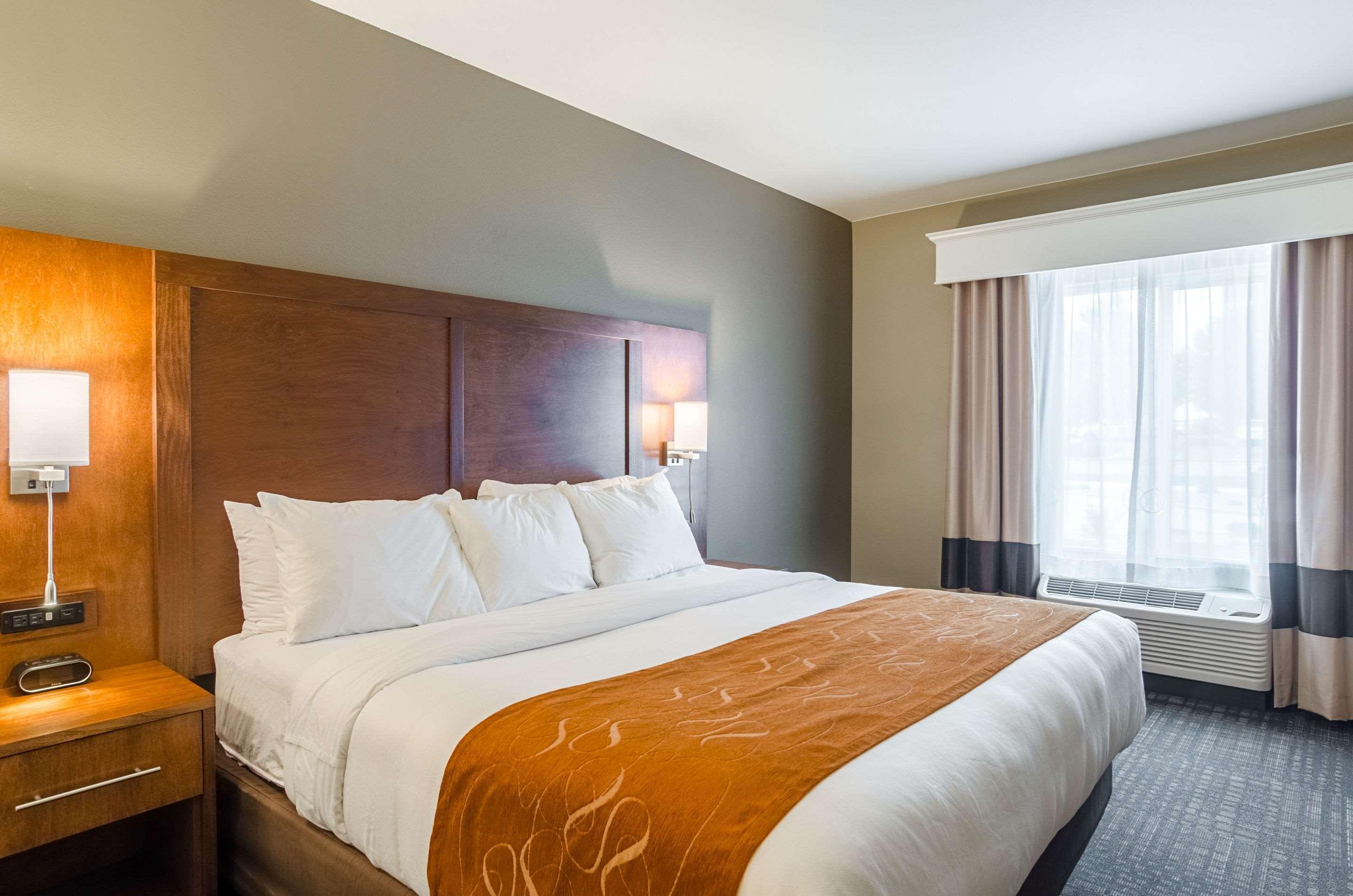 Comfort Suites Loveland Exterior foto