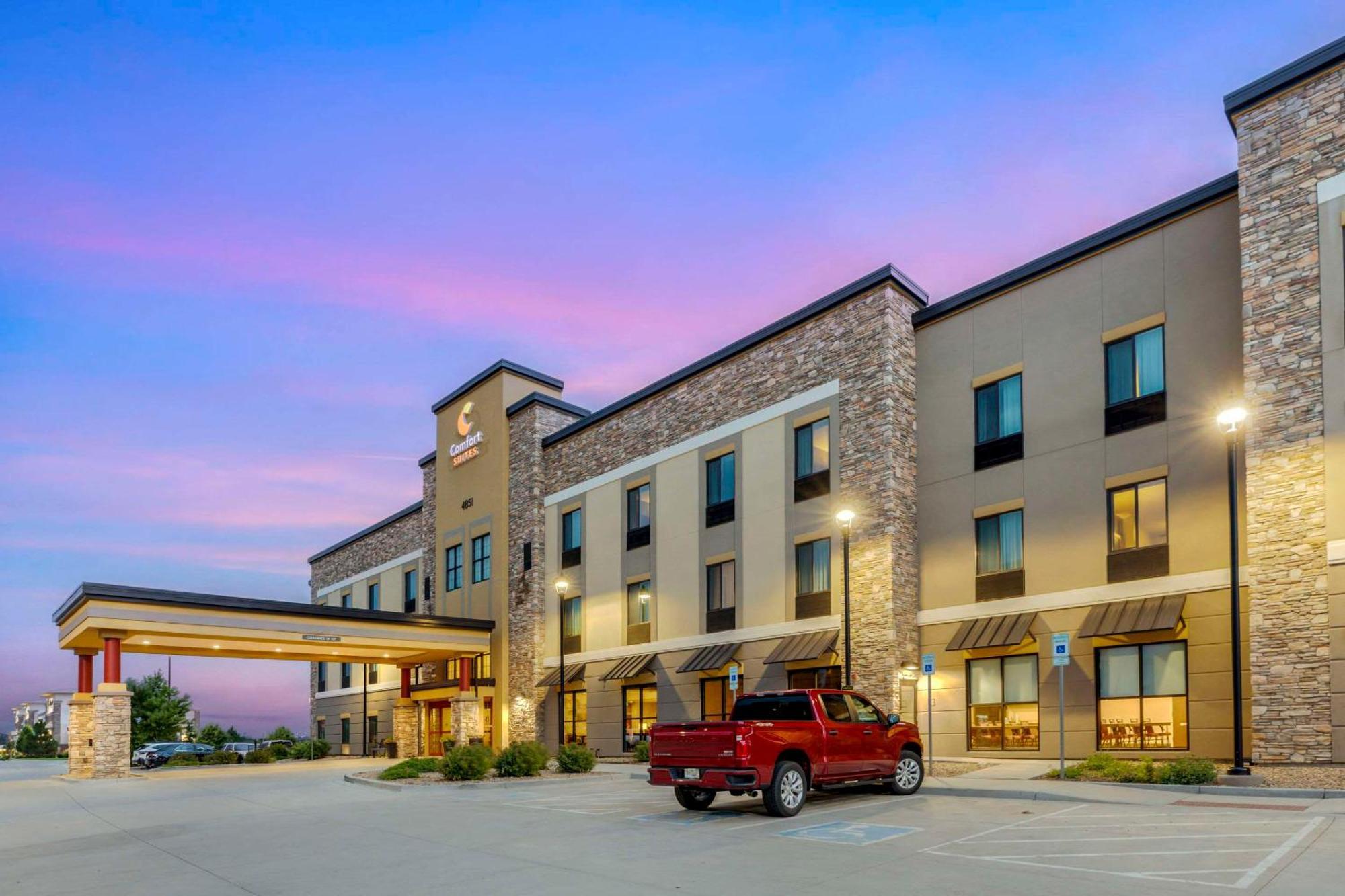 Comfort Suites Loveland Exterior foto