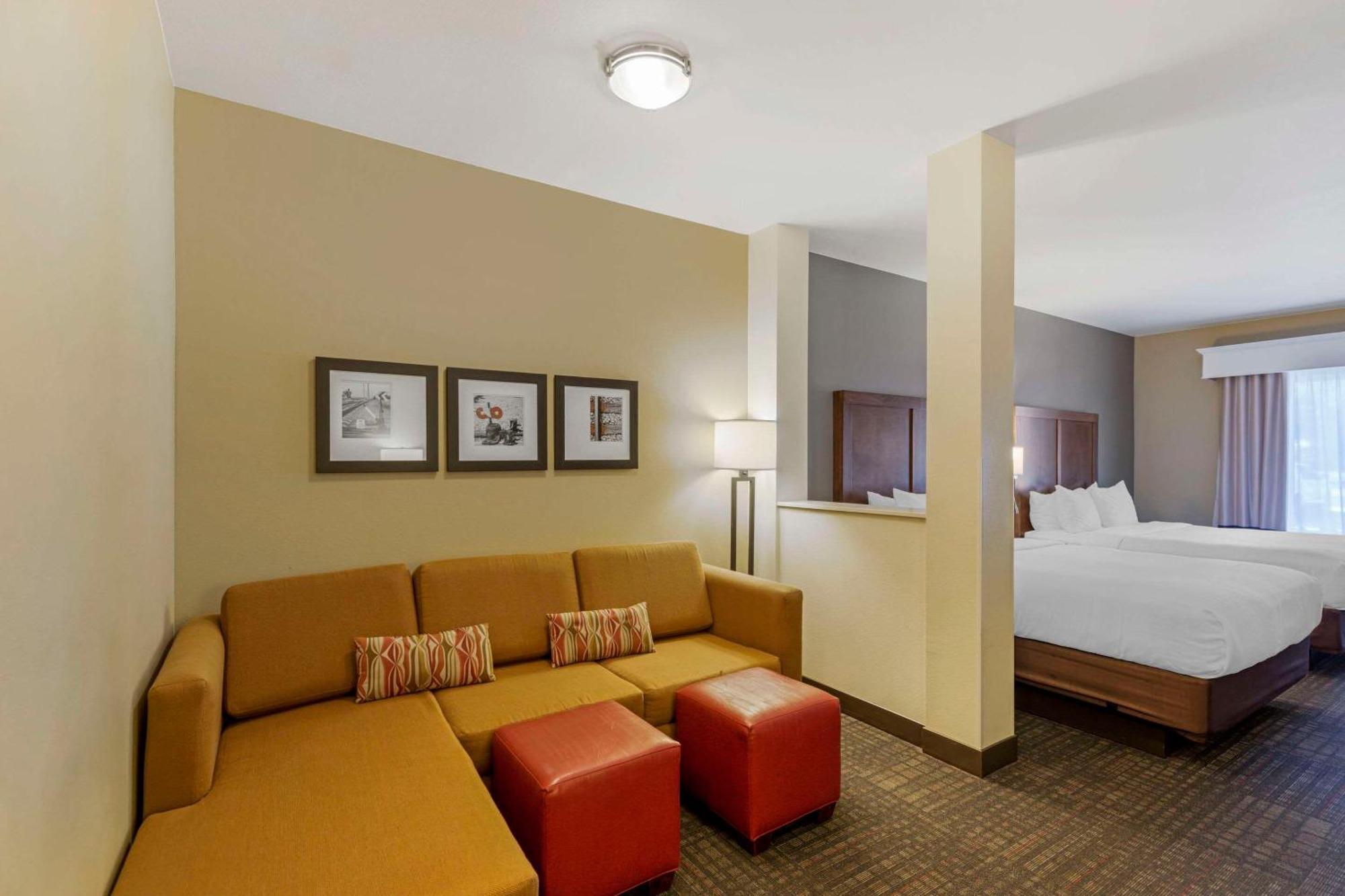 Comfort Suites Loveland Exterior foto