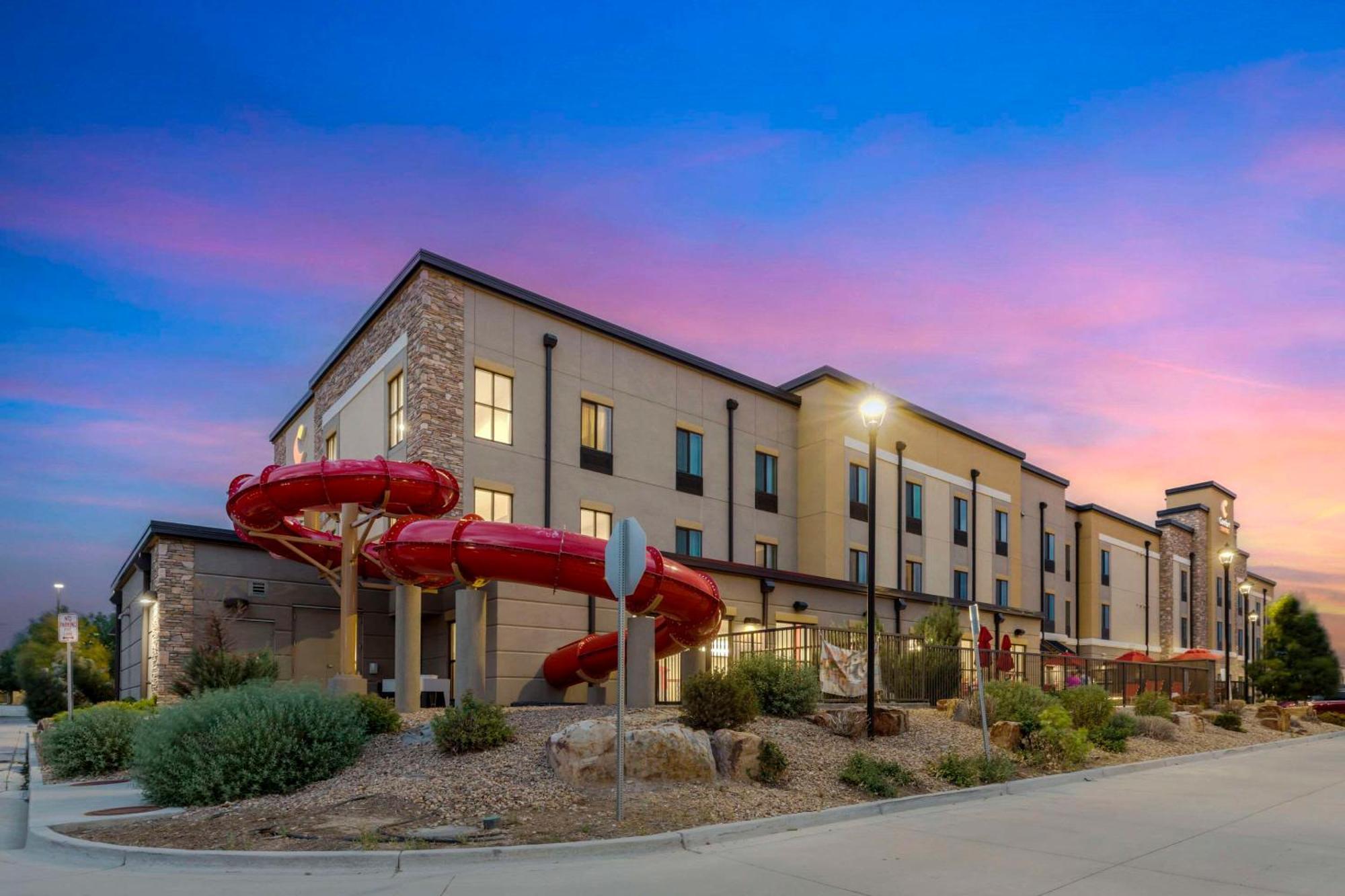 Comfort Suites Loveland Exterior foto